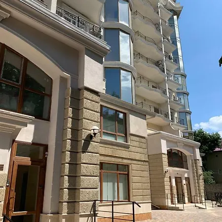 Светлая Квартира В Стиле Loft В Центре Города Apartment